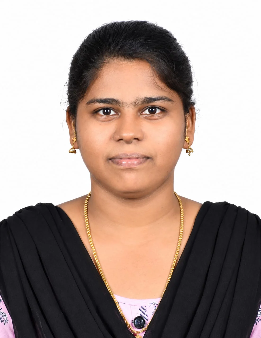 Portrait of Y. Jency, Lead Educator and Teacher